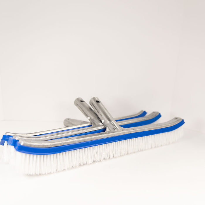 18" Deluxe Wall Brush
